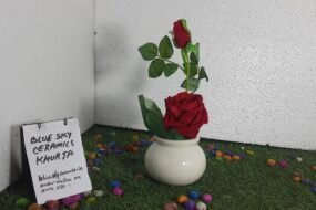 White pot table ware